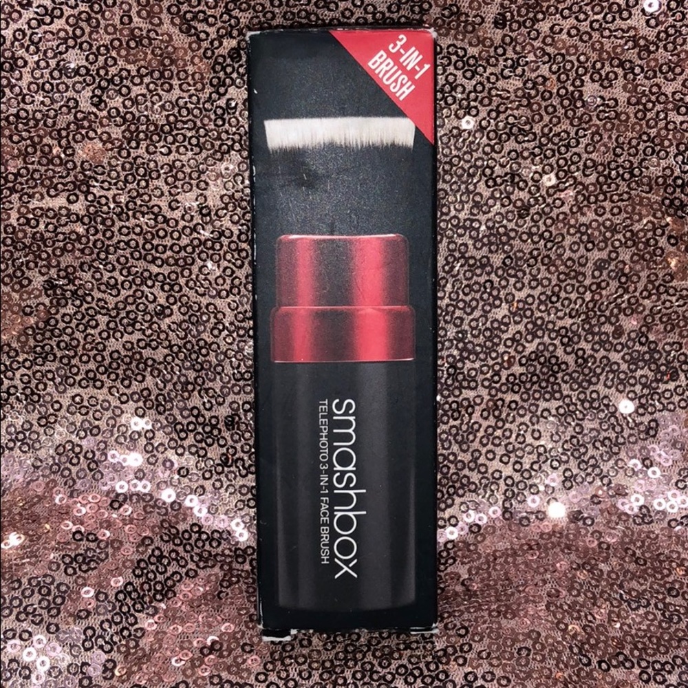 Smashbox Telephoto 3-In-1 Face Brush